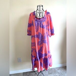 Pink Vintage Hawaiian Muumuu with pockets Hilo Hattie dress